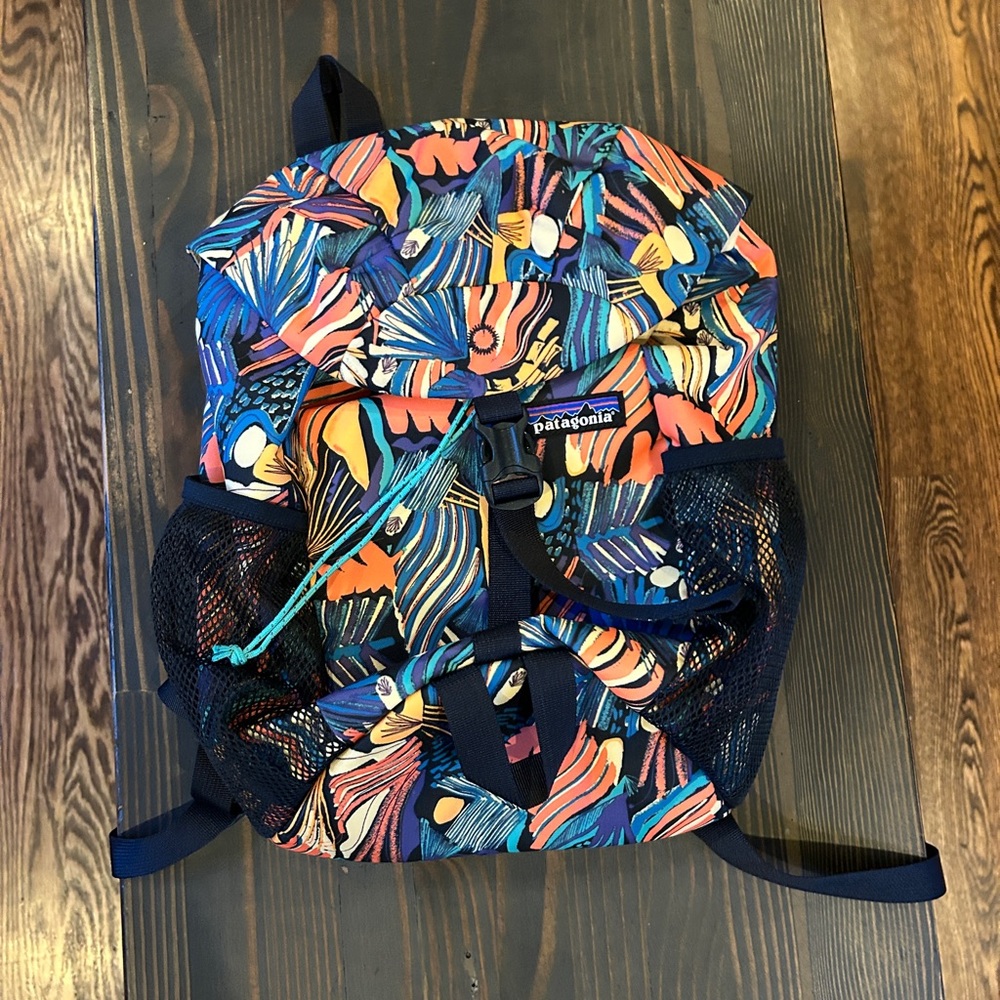 Patagonia Kids Refugito Backpack — NWOT